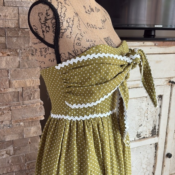Lulu’s Delightful Design Light Green Polka Dot Midi Dress with pockets strapless - Picture 9 of 16